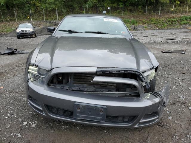 1ZVBP8AM2D5246980 - 2013 FORD MUSTANG SILVER photo 5