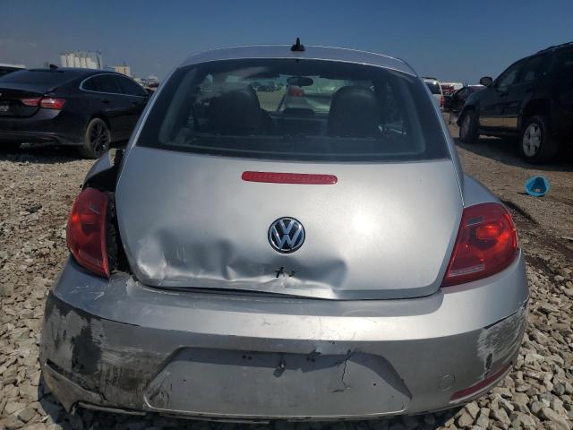 3VWJL7AT8DM634444 - 2013 VOLKSWAGEN BEETLE SILVER photo 6
