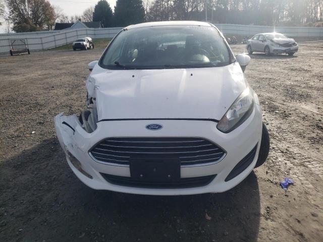 3FADP4TJ1EM212909 - 2014 FORD FIESTA S WHITE photo 5