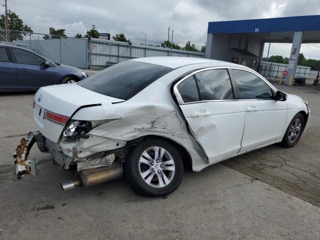 1HGCP2F44CA235578 - 2012 HONDA ACCORD LXP WHITE photo 3