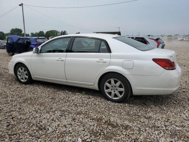 4T1BK36B09U343843 - 2009 TOYOTA AVALON XL WHITE photo 2