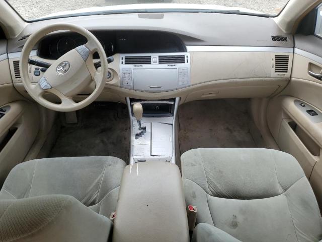 4T1BK36B09U343843 - 2009 TOYOTA AVALON XL WHITE photo 8