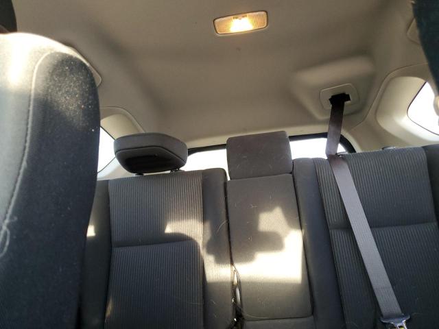 JTMBFREV4HJ132703 - 2017 TOYOTA RAV4 LE წითელი ფოტო 10