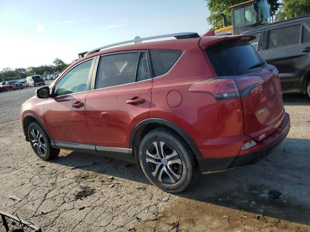 JTMBFREV4HJ132703 - 2017 TOYOTA RAV4 LE წითელი ფოტო 2