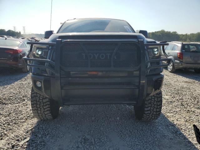 5TFDW5F14HX597461 - 2017 TOYOTA TUNDRA CREWMAX SR5 BLACK photo 5