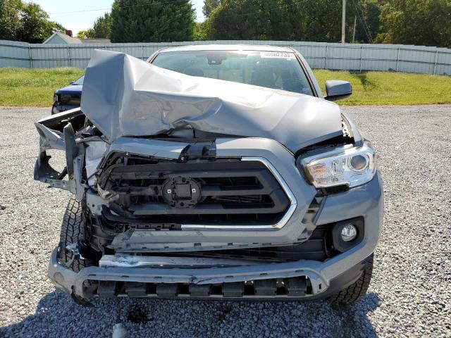 5TFSZ5AN9LX221856 - 2020 TOYOTA TACOMA ACCESS CAB ნაცრისფერი ფოტო 5