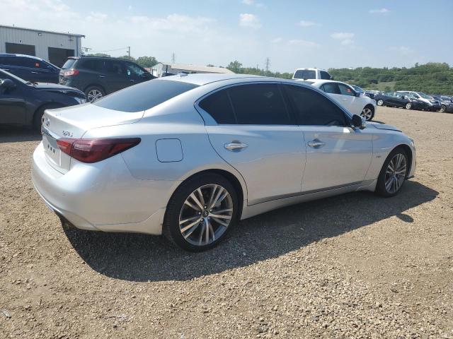 JN1EV7ARXJM439782 - 2018 INFINITI Q50 LUXE 银色 照片 3