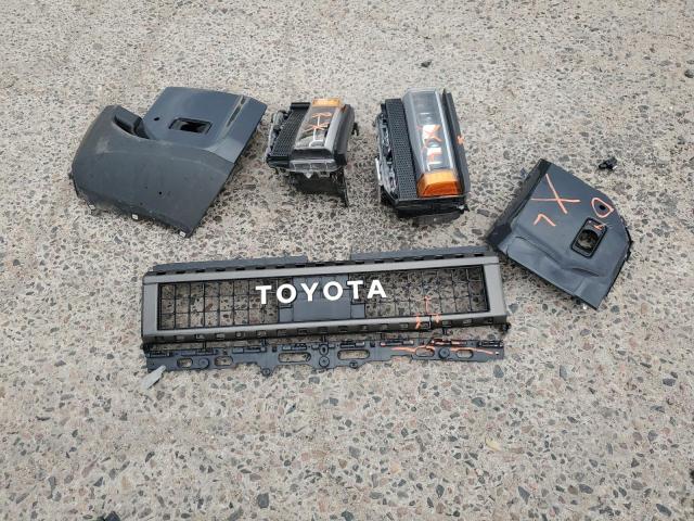 JTEABFAJ5R5005053 - 2024 TOYOTA LAND CRUIS BASE Grafitowy zdjęcie 13