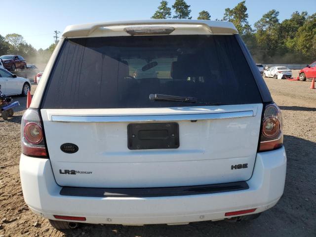 SALFT2BG4DH372514 - 2013 LAND ROVER LR2 HSE TECHNOLOGY WHITE photo 6