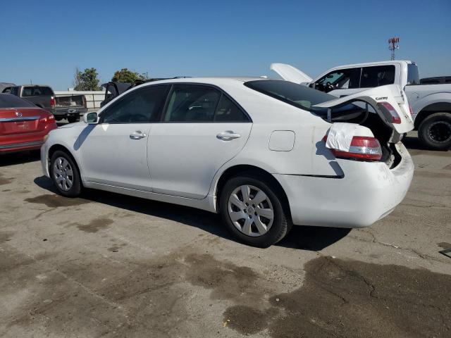 4T4BF3EK6AR005959 - 2010 TOYOTA CAMRY BASE WHITE photo 2