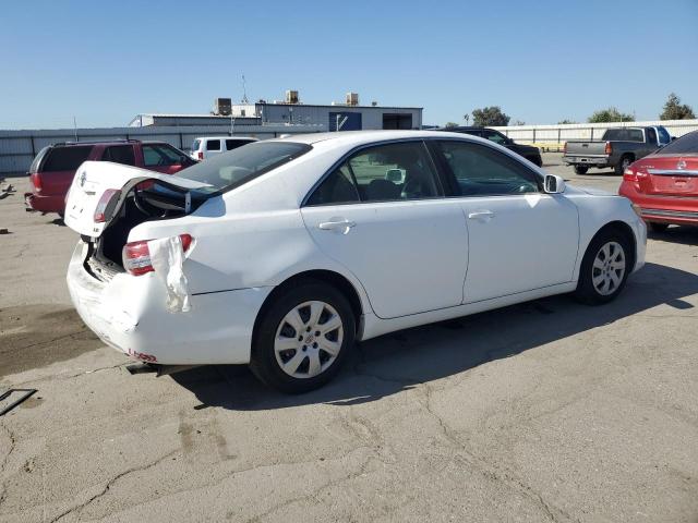 4T4BF3EK6AR005959 - 2010 TOYOTA CAMRY BASE WHITE photo 3