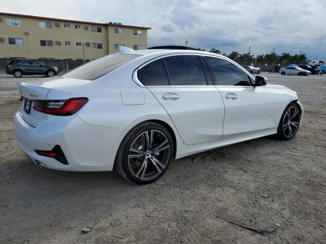 3MW5R1J05L8B15541 - 2020 BMW 330I WHITE photo 3