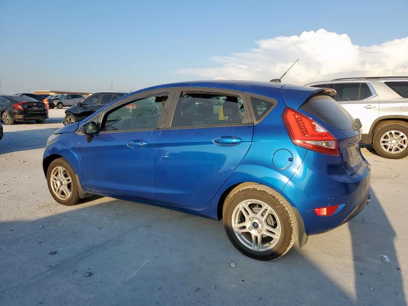 3FADP4EJ8KM154693 - 2019 FORD FIESTA SE BLUE photo 2