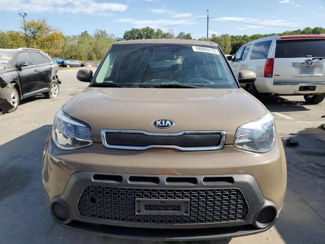 KNDJN2A28G7312750 - 2016 KIA SOUL TAN photo 5