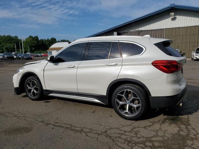 WBXHT3C55K3H34210 - 2019 BMW X1 XDRIVE28I თეთრი ფოტო 2