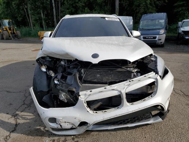 WBXHT3C55K3H34210 - 2019 BMW X1 XDRIVE28I თეთრი ფოტო 5
