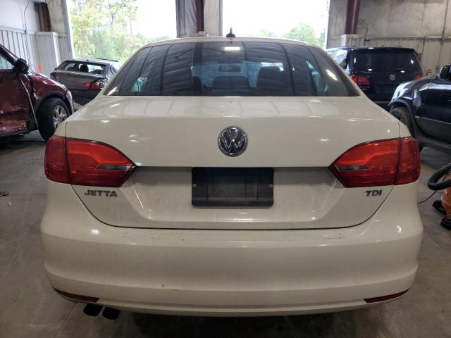 3VW3L7AJ8CM410239 - 2012 VOLKSWAGEN JETTA TDI WHITE photo 6