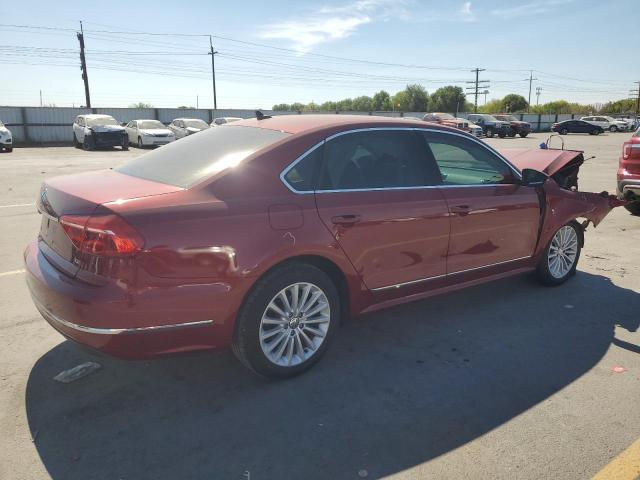 1VWBS7A3XGC046445 - 2016 VOLKSWAGEN PASSAT SE RED photo 3
