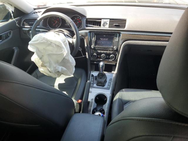 1VWBS7A3XGC046445 - 2016 VOLKSWAGEN PASSAT SE RED photo 8