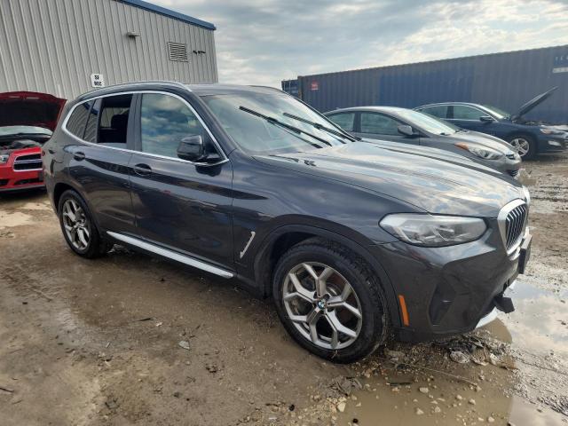 5UX53DP05P9S75264 - 2023 BMW X3 XDRIVE30I GRAY photo 4