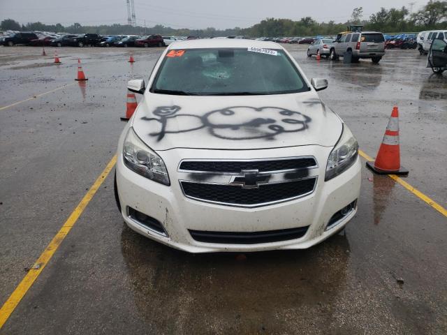 1G11F5RR9DF110607 - 2013 CHEVROLET MALIBU 2LT WHITE photo 5