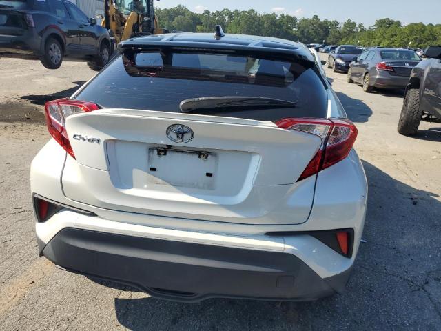 JTNKHMBX6L1094141 - 2020 TOYOTA C-HR XLE 白色 照片 6