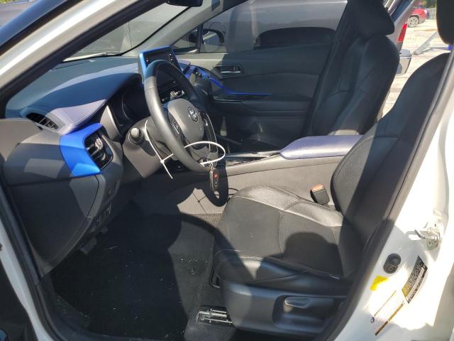 JTNKHMBX6L1094141 - 2020 TOYOTA C-HR XLE 白色 照片 7