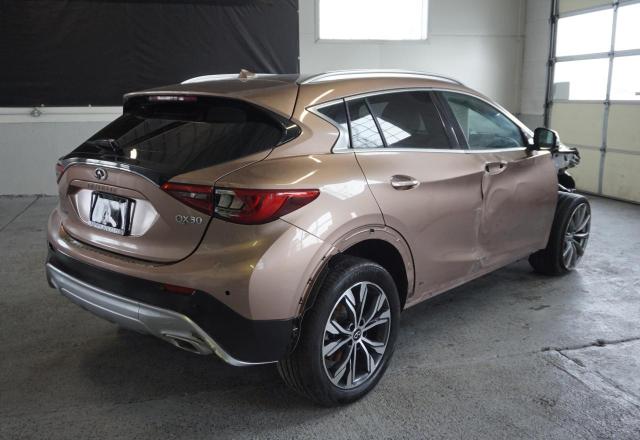 SJKCH5CR6HA023217 - 2017 INFINITI QX30 BASE PINK photo 3