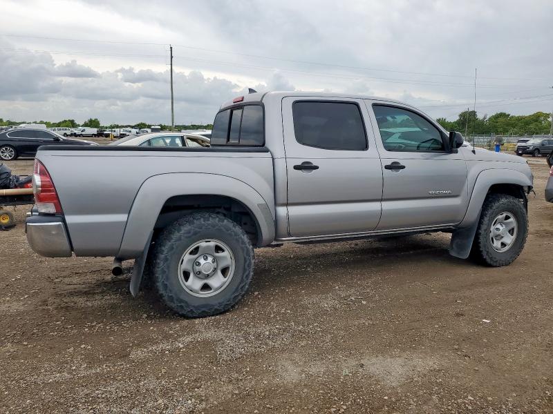 5TFJU4GN4FX078895 - 2015 TOYOTA TACOMA DOUBLE CAB PRERUNNER SILVER photo 3