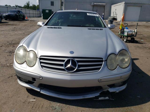 WDBSK75F33F029923 - 2003 MERCEDES-BENZ SL 500R SILVER photo 5