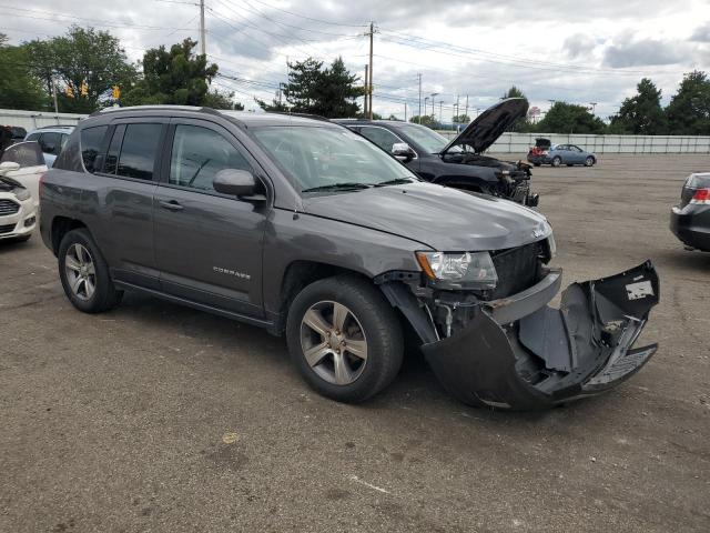 1C4NJCEA5GD789934 - 2016 JEEP COMPASS LATITUDE GRAY photo 4
