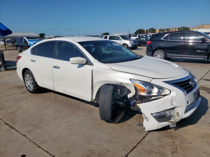 1N4AL3AP9DN466095 - 2013 NISSAN ALTIMA 2.5 WHITE photo 4
