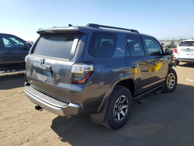 JTERU5JR5P6119025 - 2023 TOYOTA 4RUNNER SE GRAY photo 3