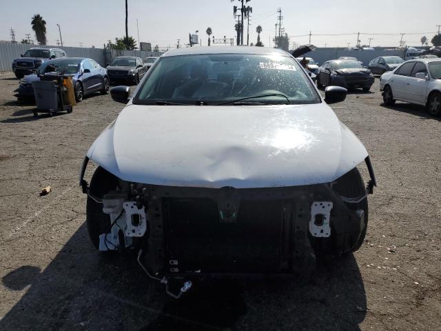 3VW2K7AJ7EM357423 - 2014 VOLKSWAGEN JETTA BASE WHITE photo 5