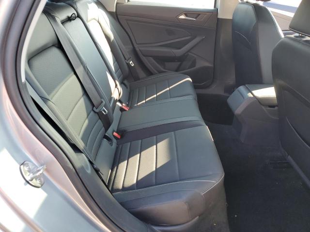 3VW7M7BUXPM018795 - 2023 VOLKSWAGEN JETTA SE SILVER photo 10