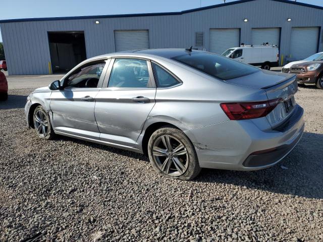 3VW7M7BUXPM018795 - 2023 VOLKSWAGEN JETTA SE SILVER photo 2