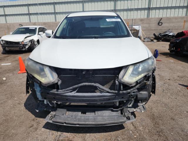 KNMAT2MT7HP511137 - 2017 NISSAN ROGUE S WHITE photo 5