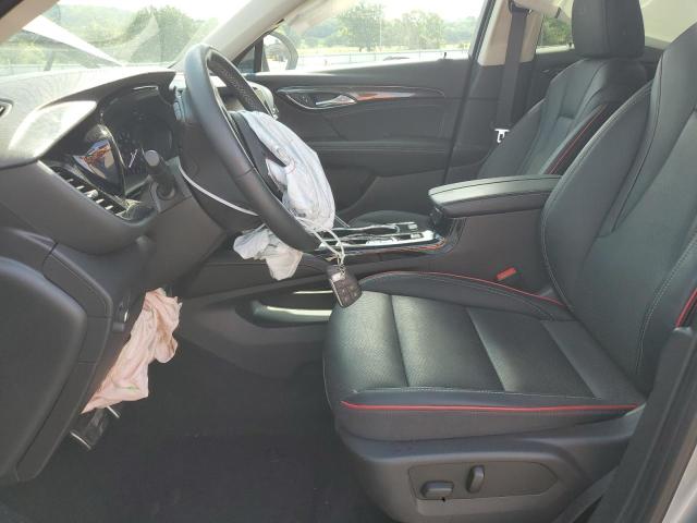 LRBFZNR43PD020165 - 2023 BUICK ENVISION ESSENCE Argent photo 7