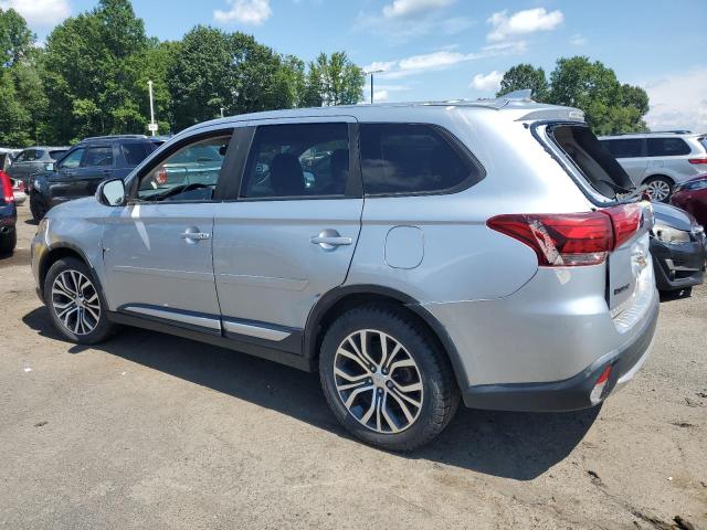 JA4AZ3A30HZ027527 - 2017 MITS OUTLANDER SE SILVER photo 2