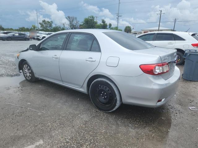 5YFBU4EE0DP153868 - 2013 TOYOTA COROLLA BASE Күміс фото 2