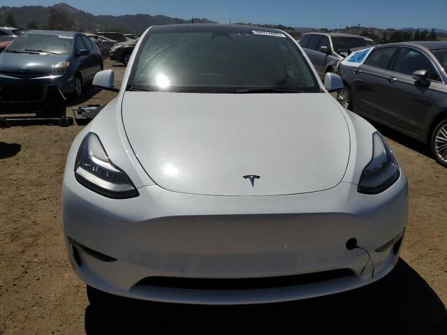 7SAYGAEE1NF378381 - 2022 TESLA MODEL Y WHITE photo 5