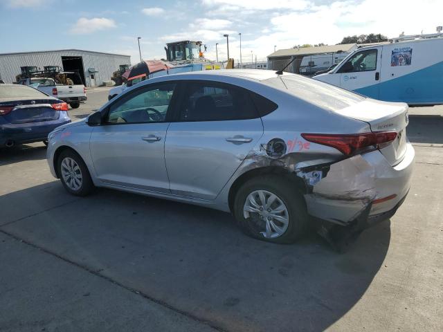 3KPC24A63ME153387 - 2021 HYUNDAI ACCENT SE SILVER photo 2