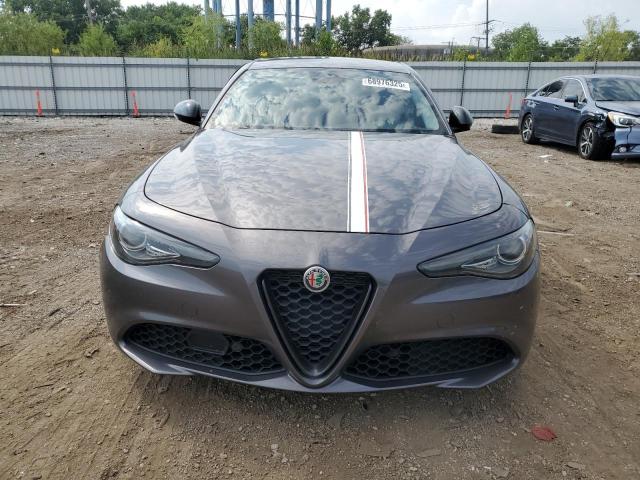 ZARFAMBN5L7636907 - 2020 ALFA ROMEO GIULIA TI ნაცრისფერი ფოტო 5
