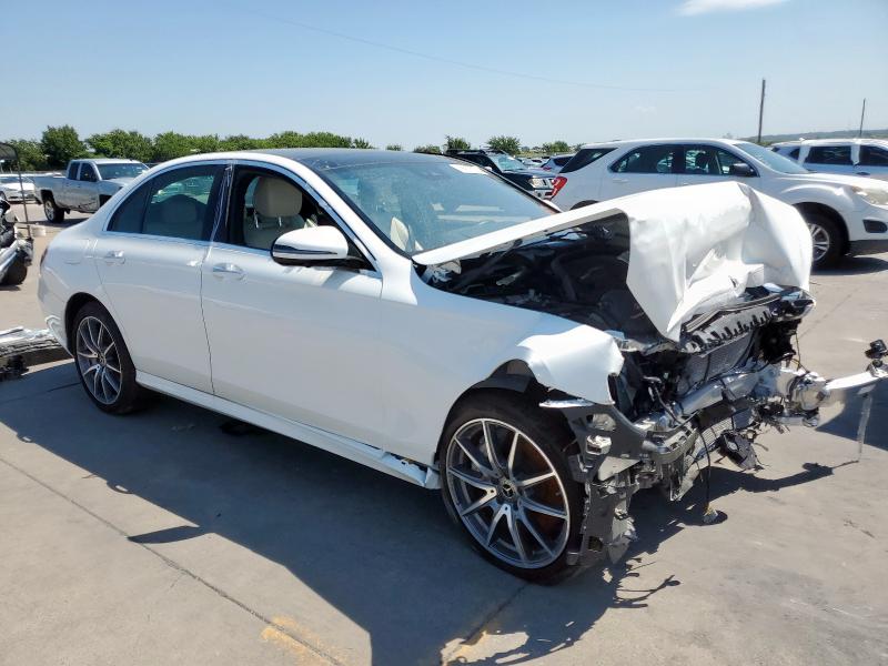 W1KZF8EB9PB185443 - 2023 MERCEDES-BENZ E 350 4MATIC WHITE photo 4