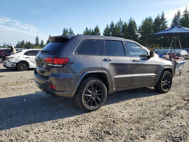 1C4RJFAG1HC897570 - 2017 JEEP GRAND CHER LAREDO GRAY photo 3