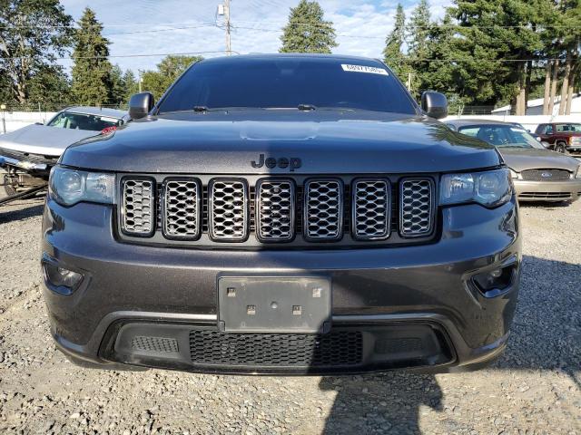 1C4RJFAG1HC897570 - 2017 JEEP GRAND CHER LAREDO GRAY photo 5