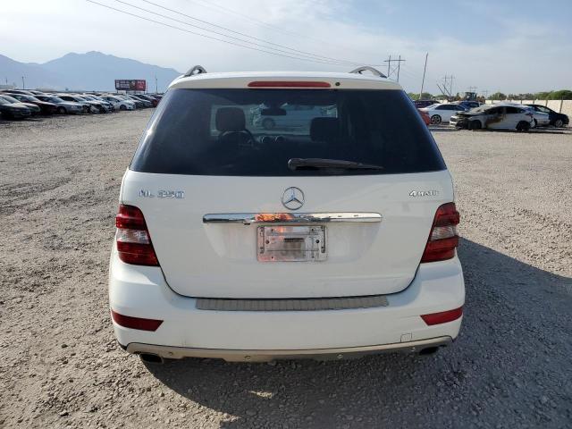 4JGBB8GB1BA715595 - 2011 MERCEDES-BENZ ML 350 4MATIC WHITE photo 6