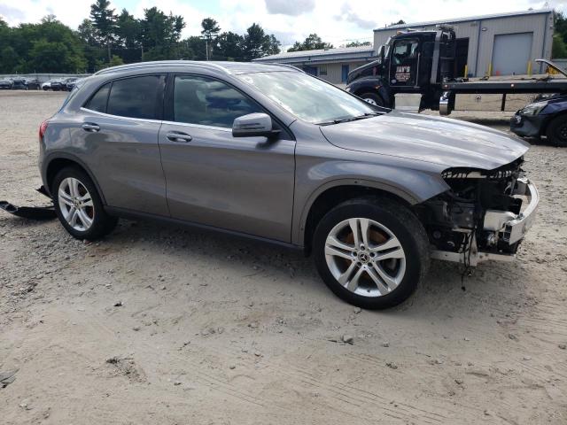 WDCTG4EB8KJ590174 - 2019 MERCEDES-BENZ GLA 250 Сірий фото 4