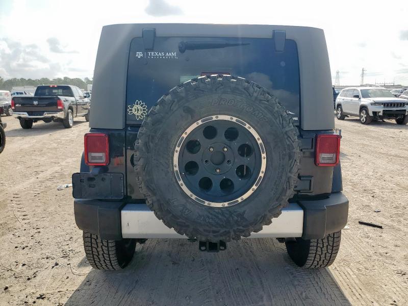 1J8GA59128L594064 - 2008 JEEP WRANGLER U SAHARA BLACK photo 6