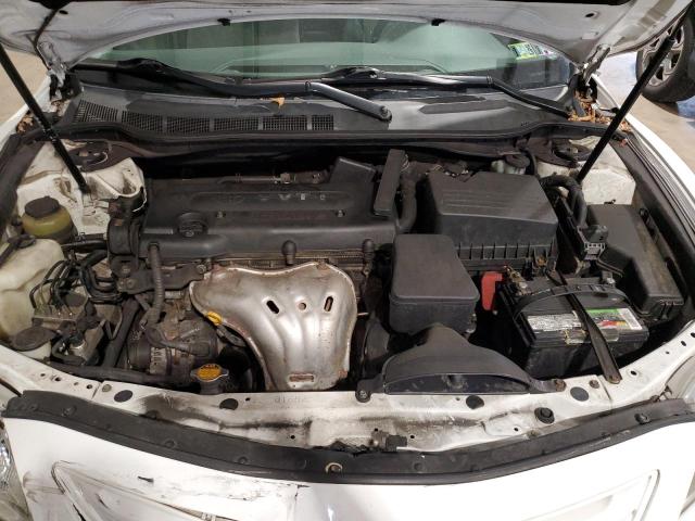 4T4BE46K59R082518 - 2009 TOYOTA CAMRY BASE WHITE photo 11